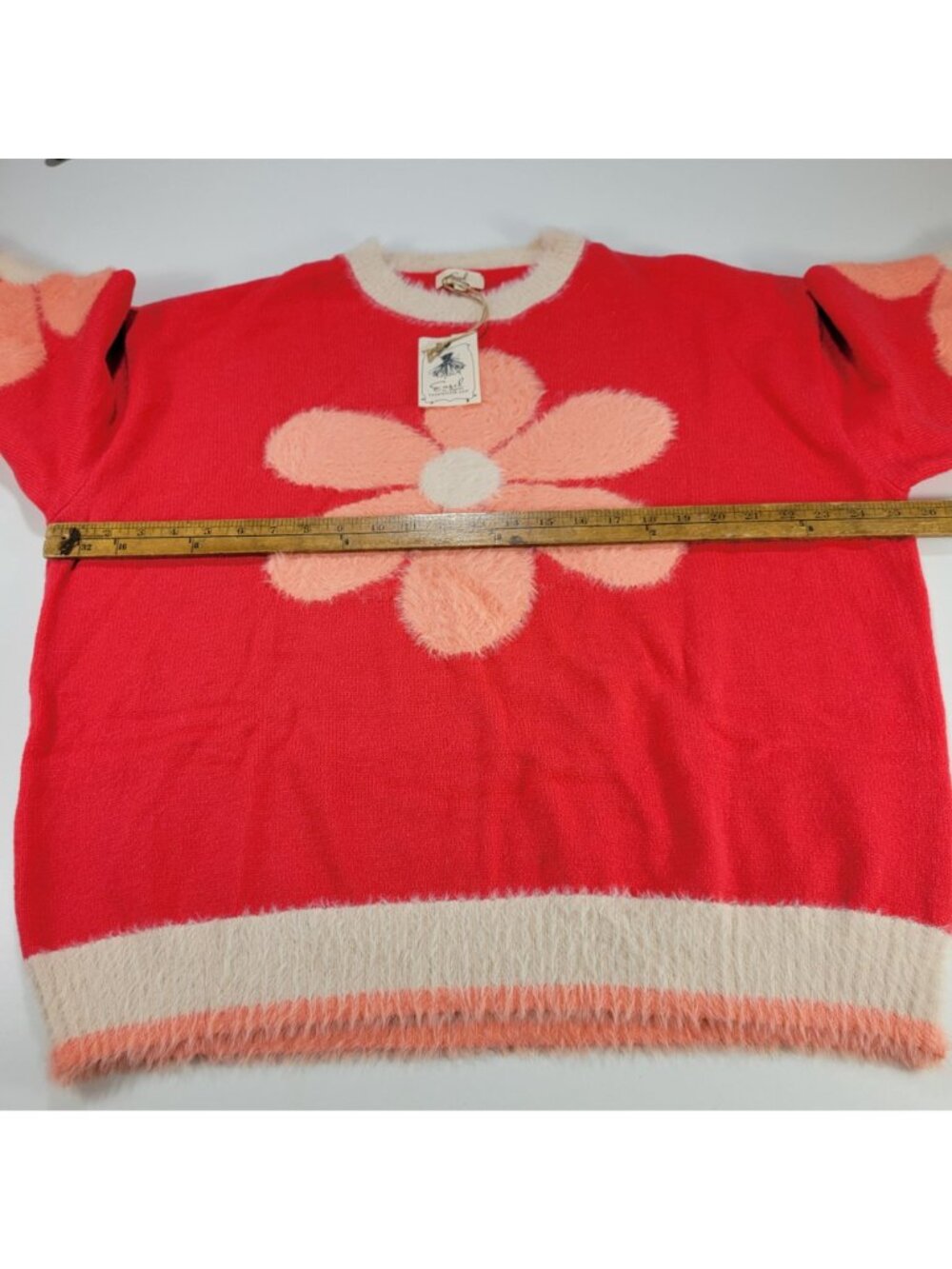 NWT Easel Coral Fuzzy Daisy Flower Print Loose Fit Knit Sweater Medium - CL004 - Picture 5 of 16